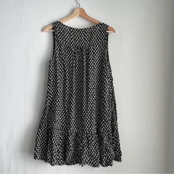 🆕 Kori America lightweight sleeveless dress swim cover lace trim NWT size med - Picture 4 of 7